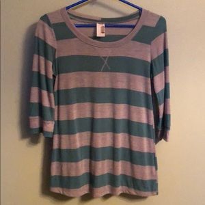 Striped 3/4 Sleeve Top